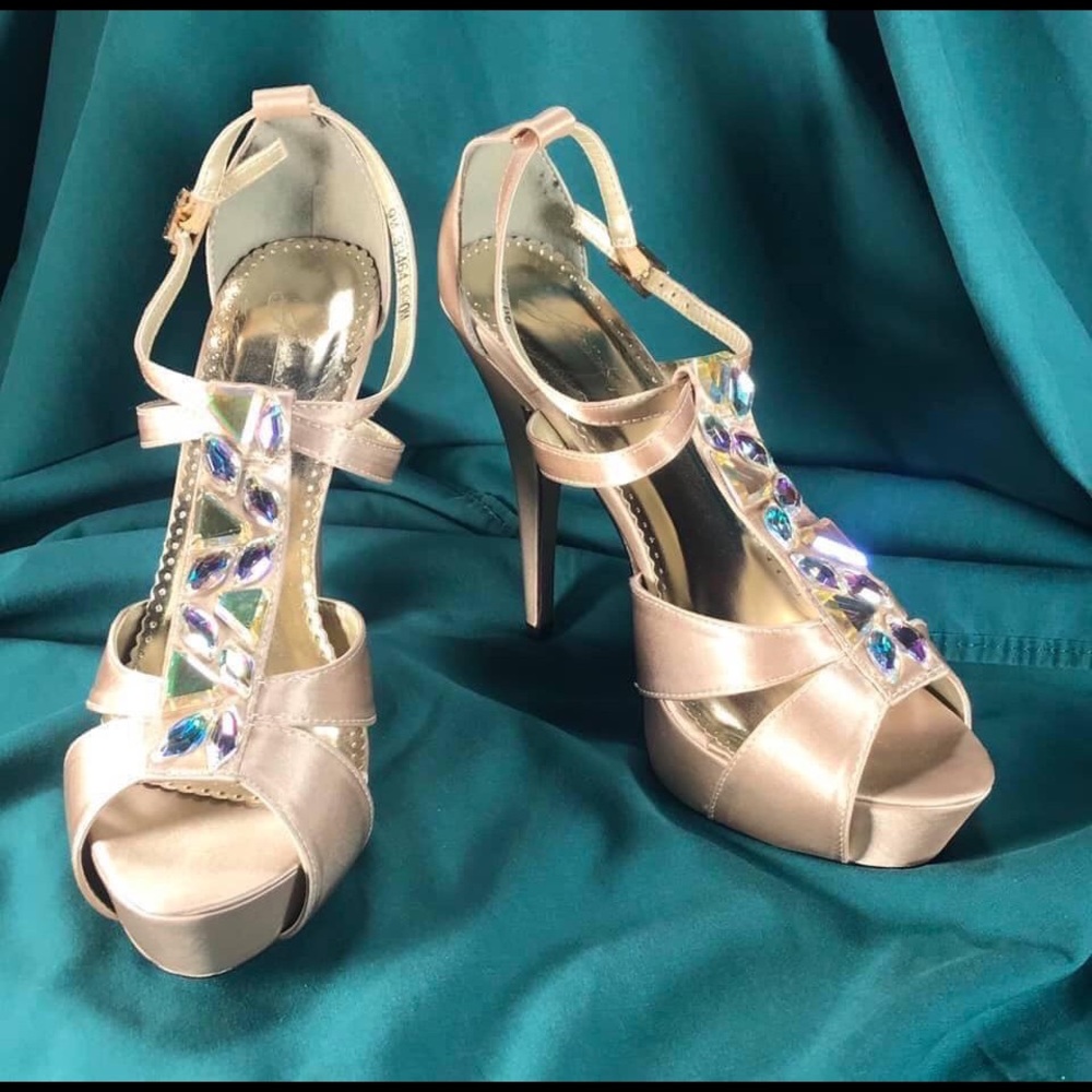 Johnathan Kayne Shoes - BRAND NEW STILL IN BOX